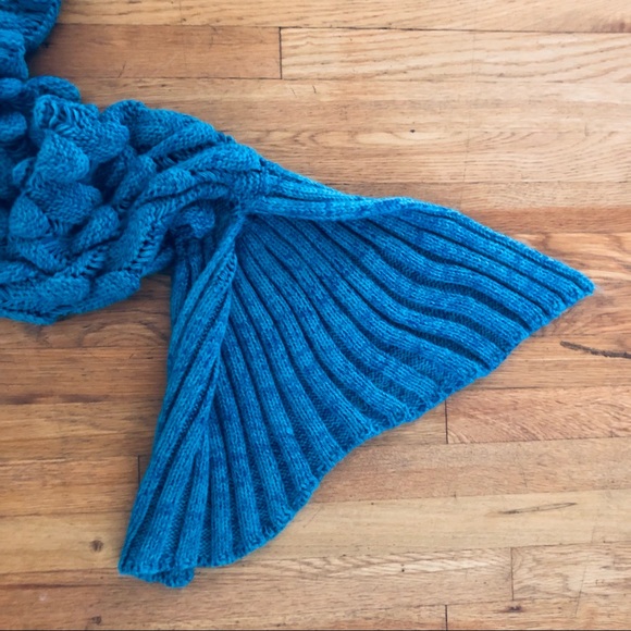 Moda Up Mermaid Acrylic Blanket Pre Teens - Picture 3 of 14